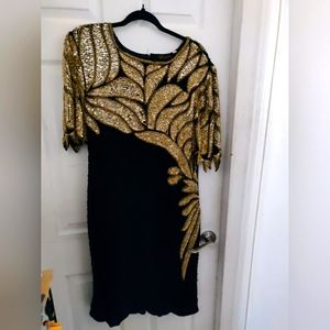 Moonlite New York Vintage sequin embellished short sleeve dress Size XL.Beauti